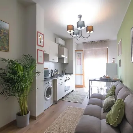 Alice's Guest Parking & Wi-fi Apartment Pisa